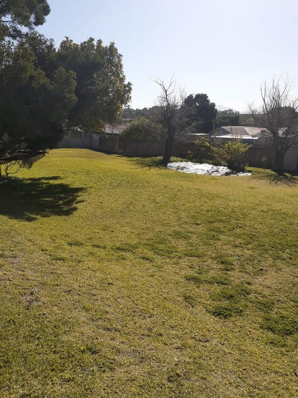 4 Bedroom Property for Sale in Albertinia Western Cape